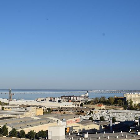 Vistas Sobre O Rio Tejo Lejlighed Lisboa Eksteriør billede